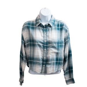 American Eagle Cropped Plaid Flannel Top